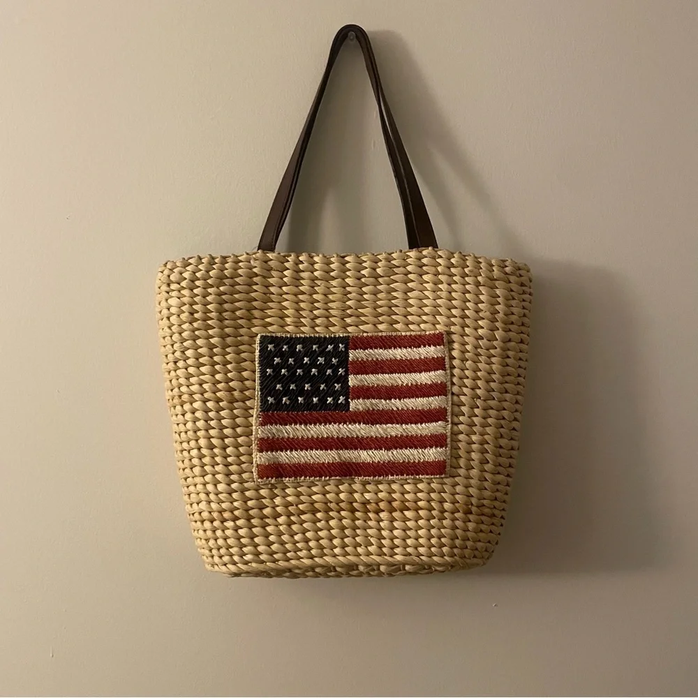 Woven Tote Bag with American Flag Design - Picture 1 of 9